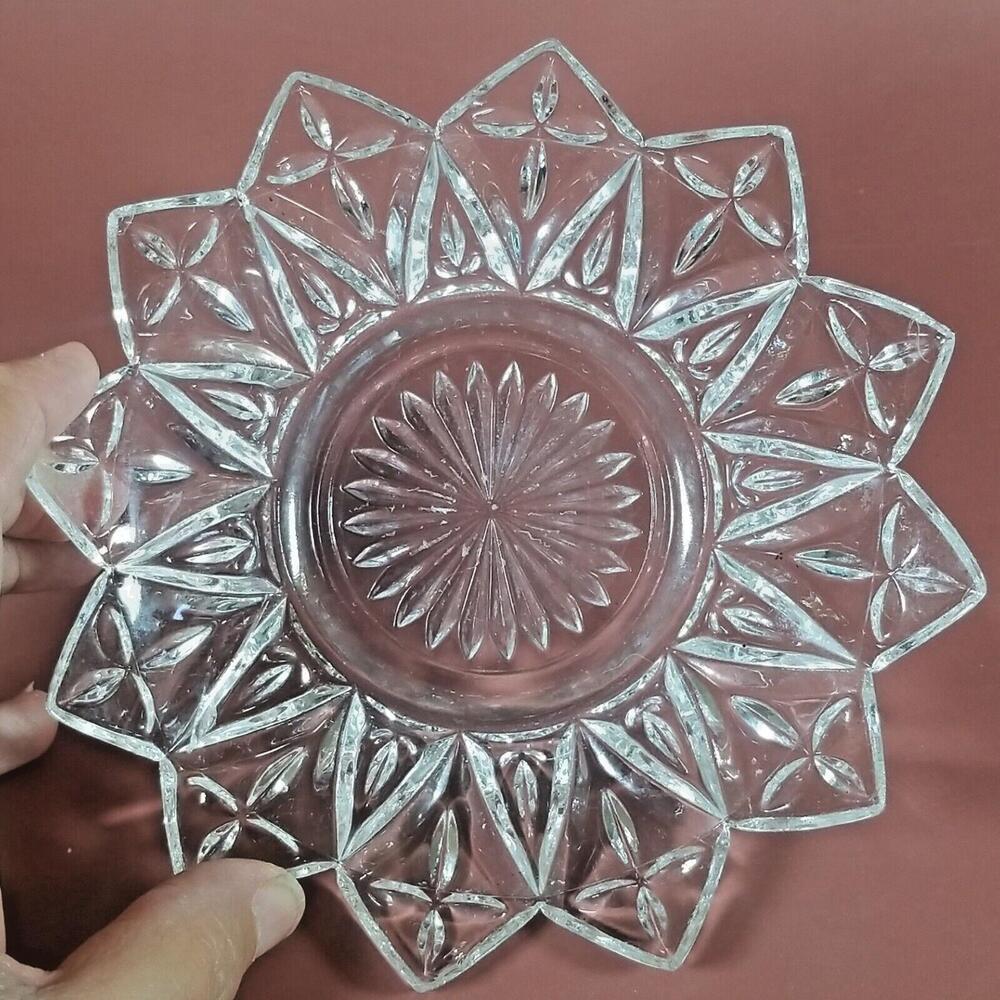 Federal Glass Petal 5 5/8" Round Bowl Dish 12-Point Star Flower Cross Starburst